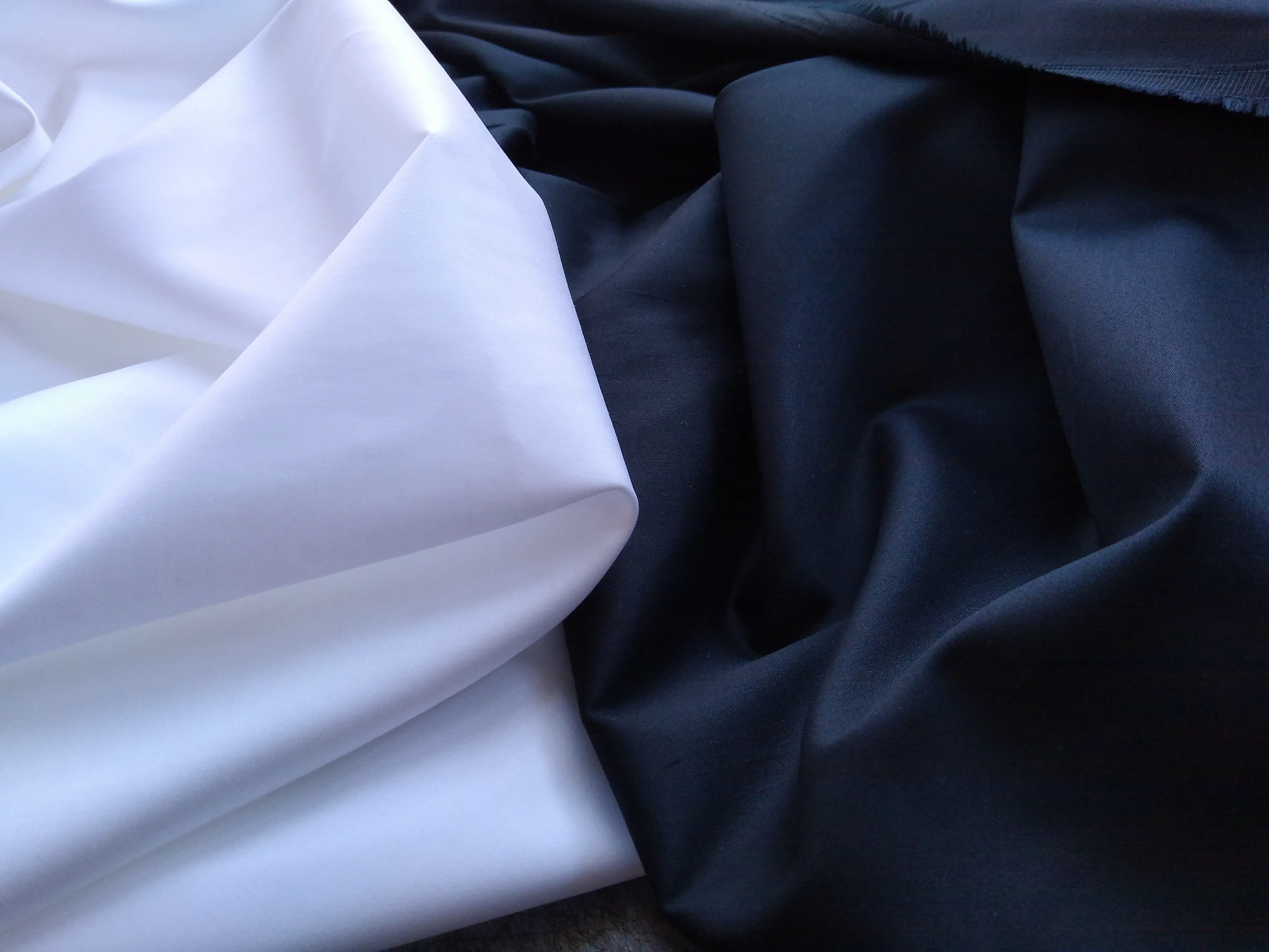 4oz Cotton Sateen / Black