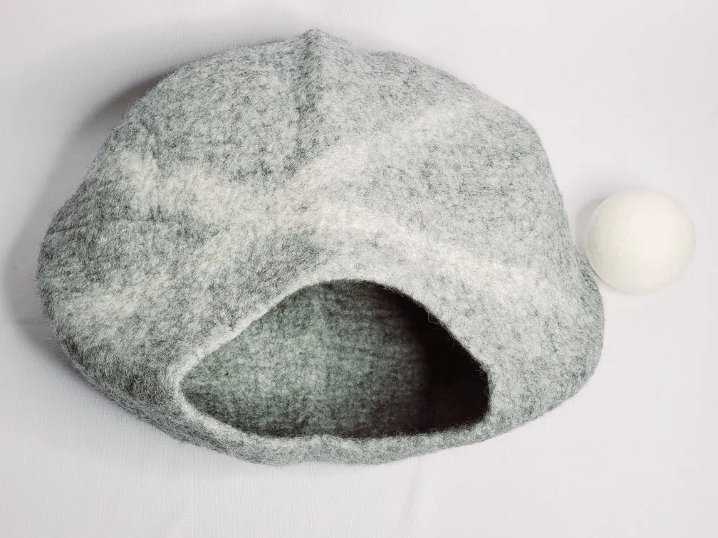Wool Cat House
